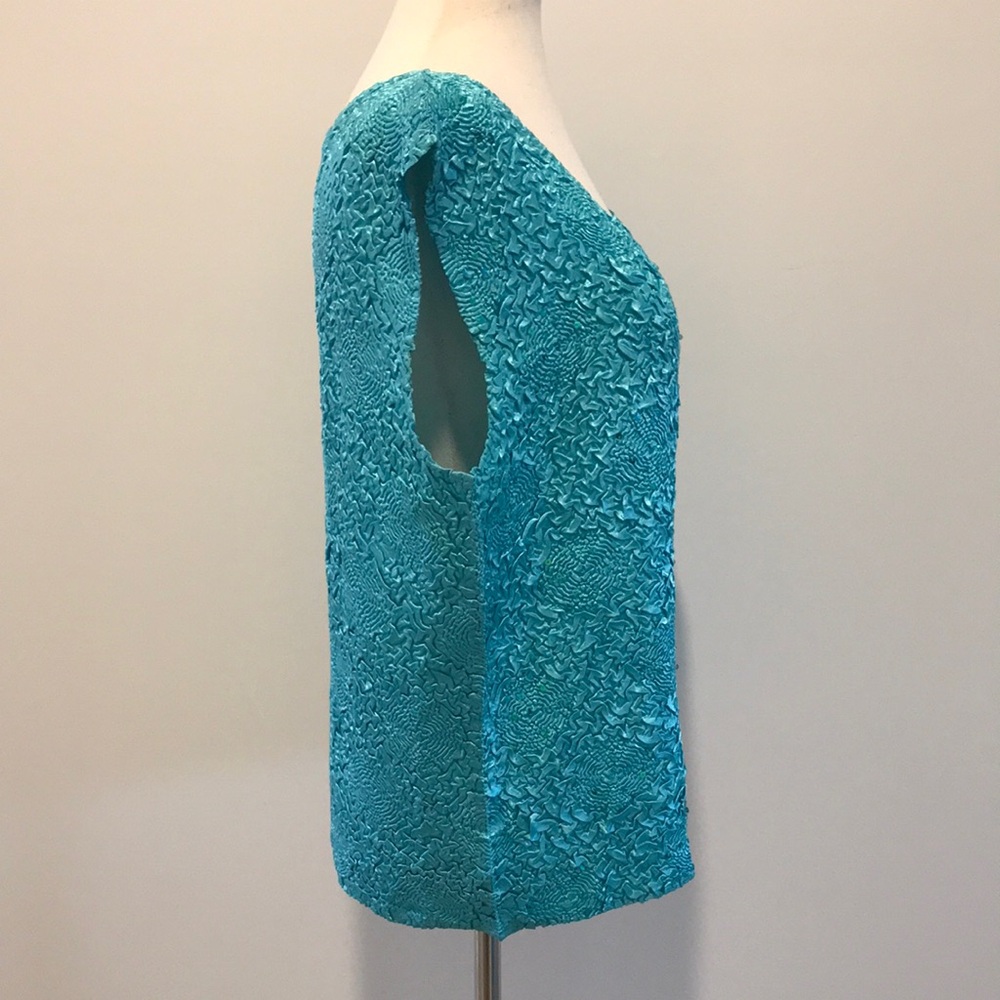 Vintage Sleeveless Teal Sequin Tank Top with Matching Button Down Blouse - Picture 10 of 17